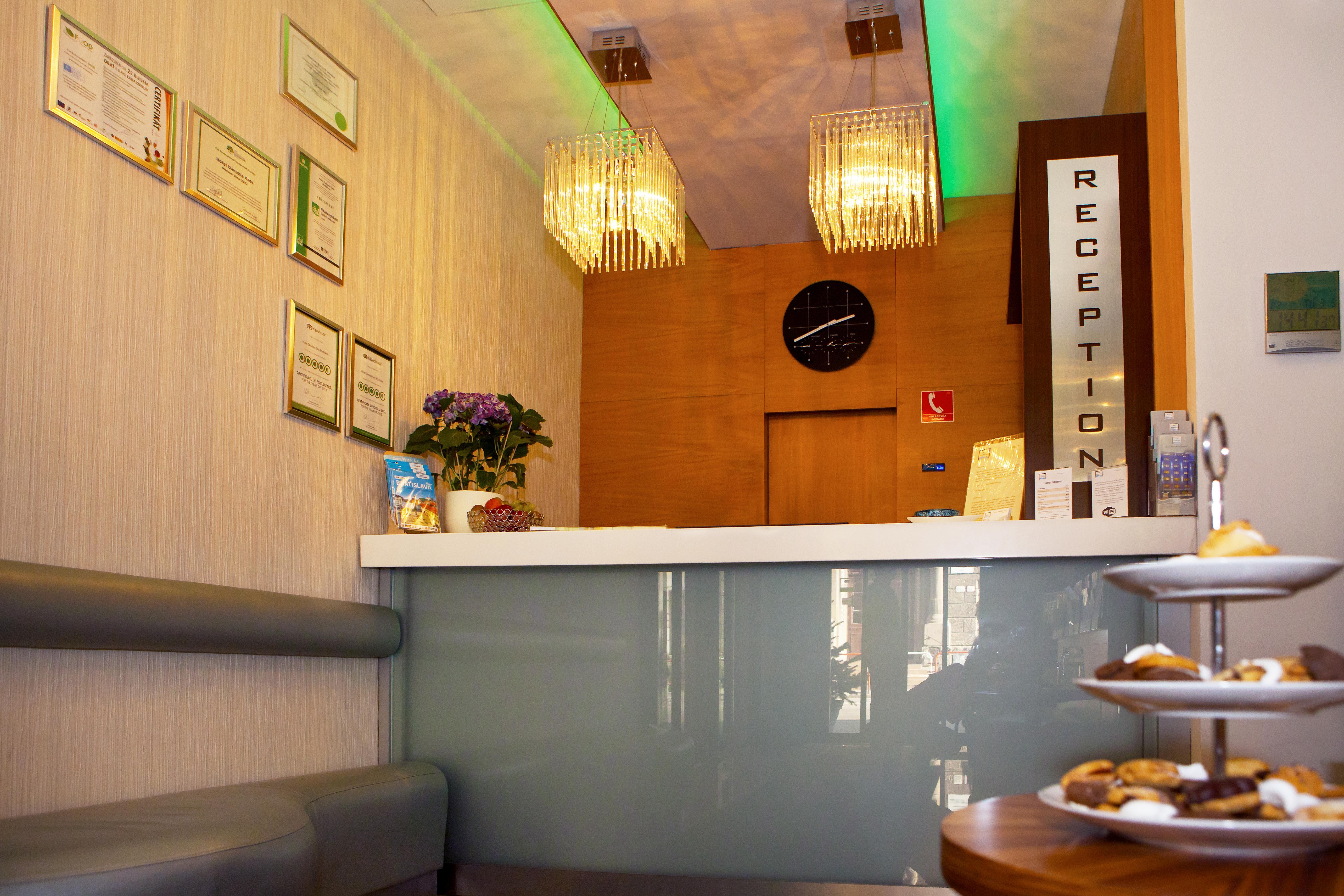 Hotel Danubia Gate 4*