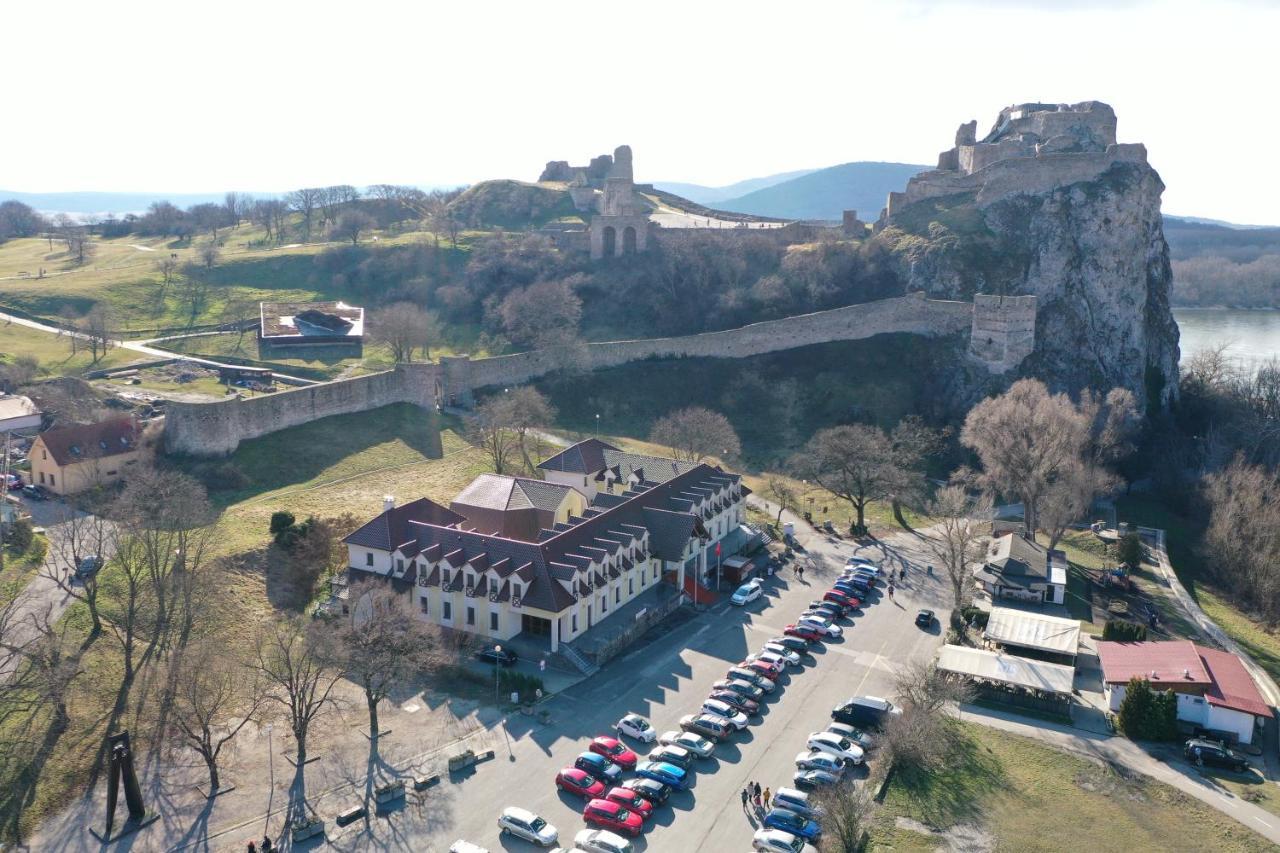 Hradna Brana Hotel 4*