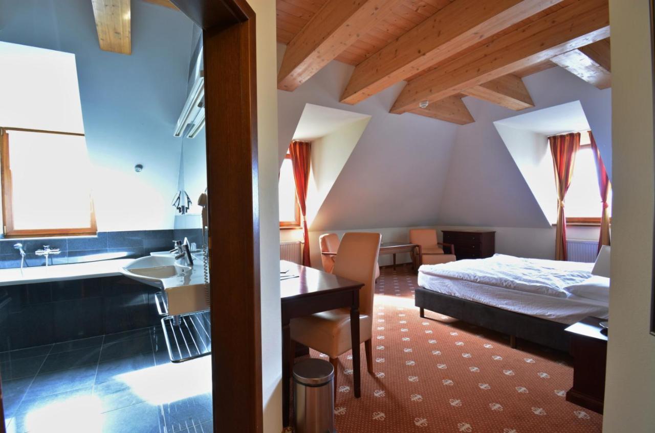 Hradna Brana Hotel 4*