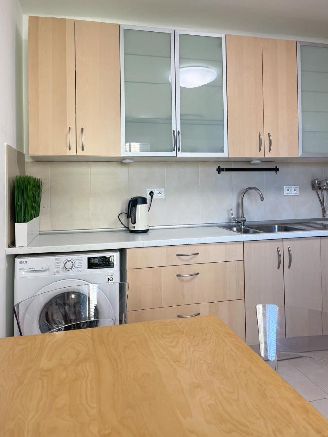 Center 2 Bedroom A/c * Bratislava
