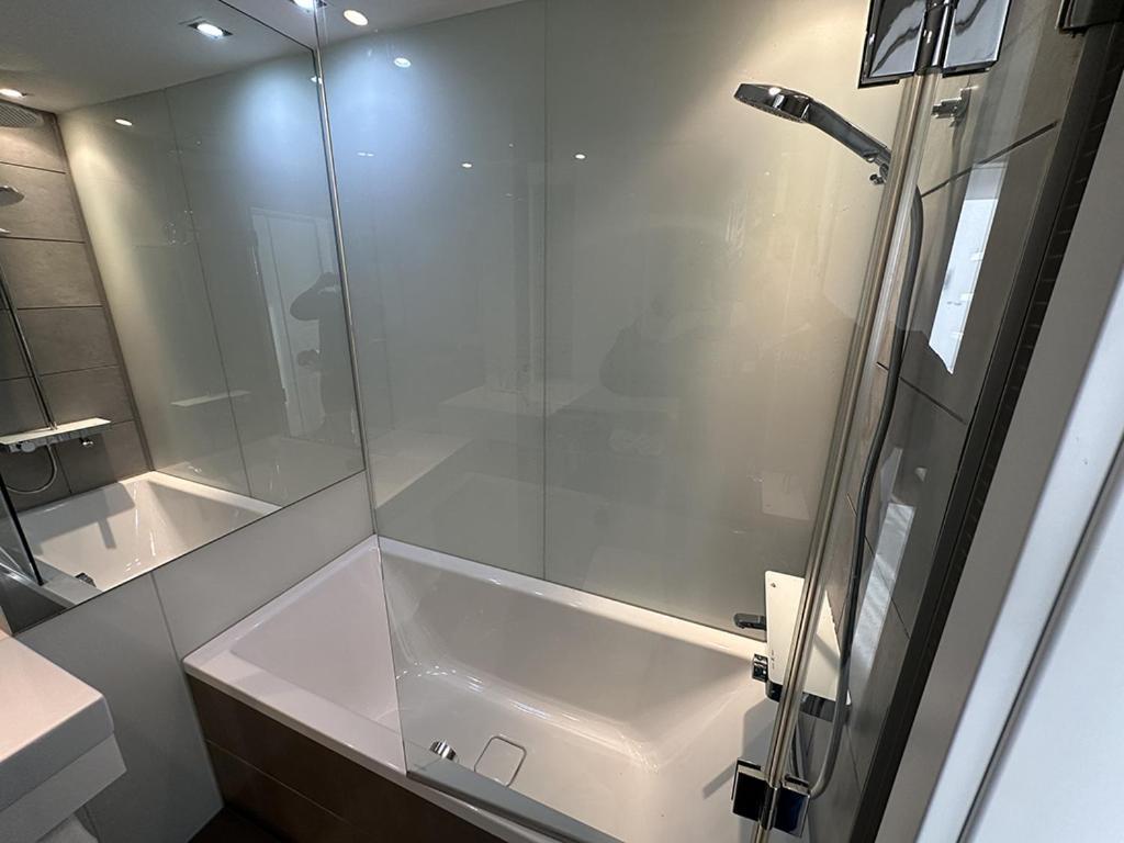 Skau Eurovea Duplex Danube Exclusive View Free Parking Apartment *