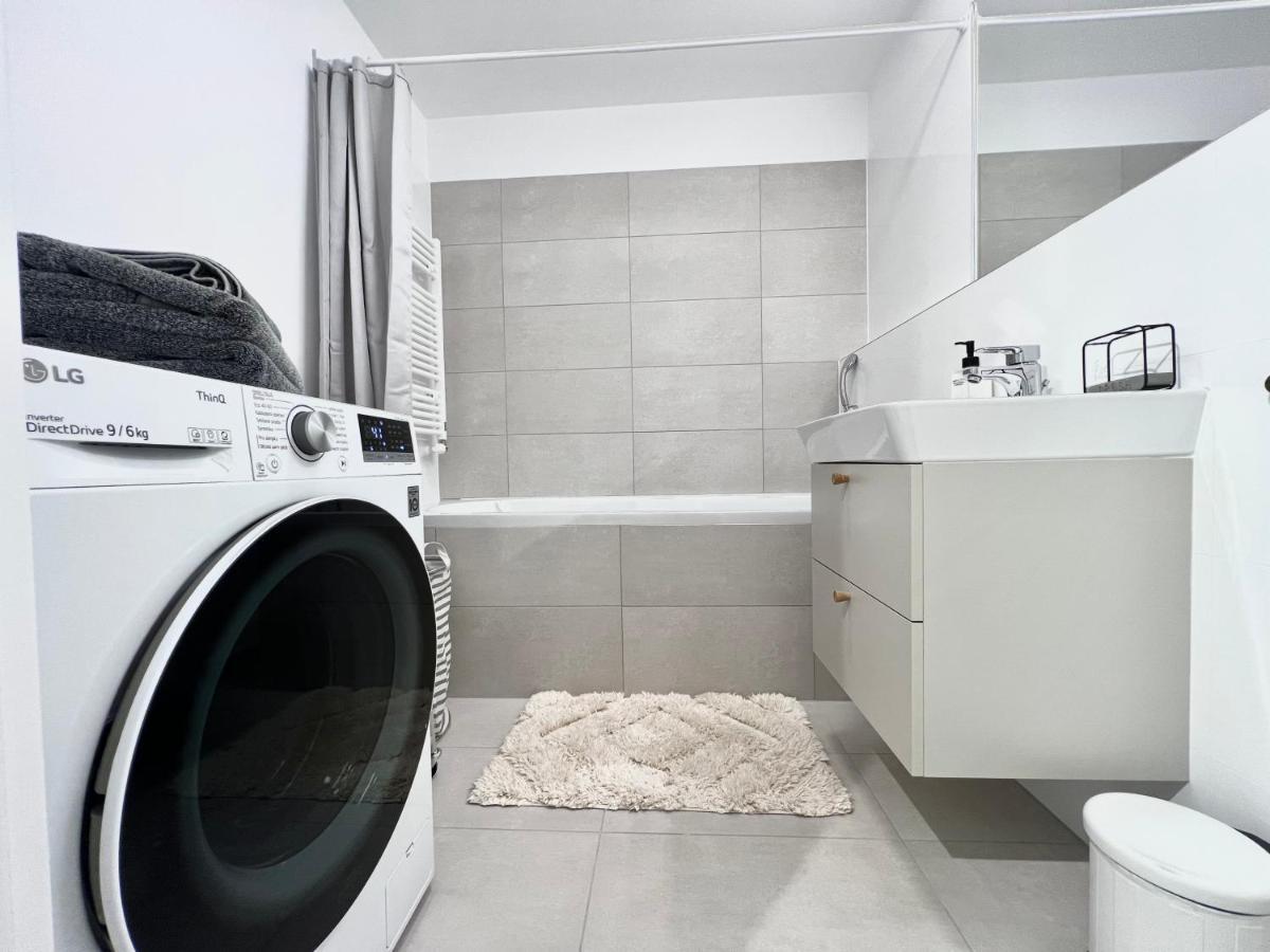 Klingerka Brand New 1-bedroom Free Parking * Bratislava
