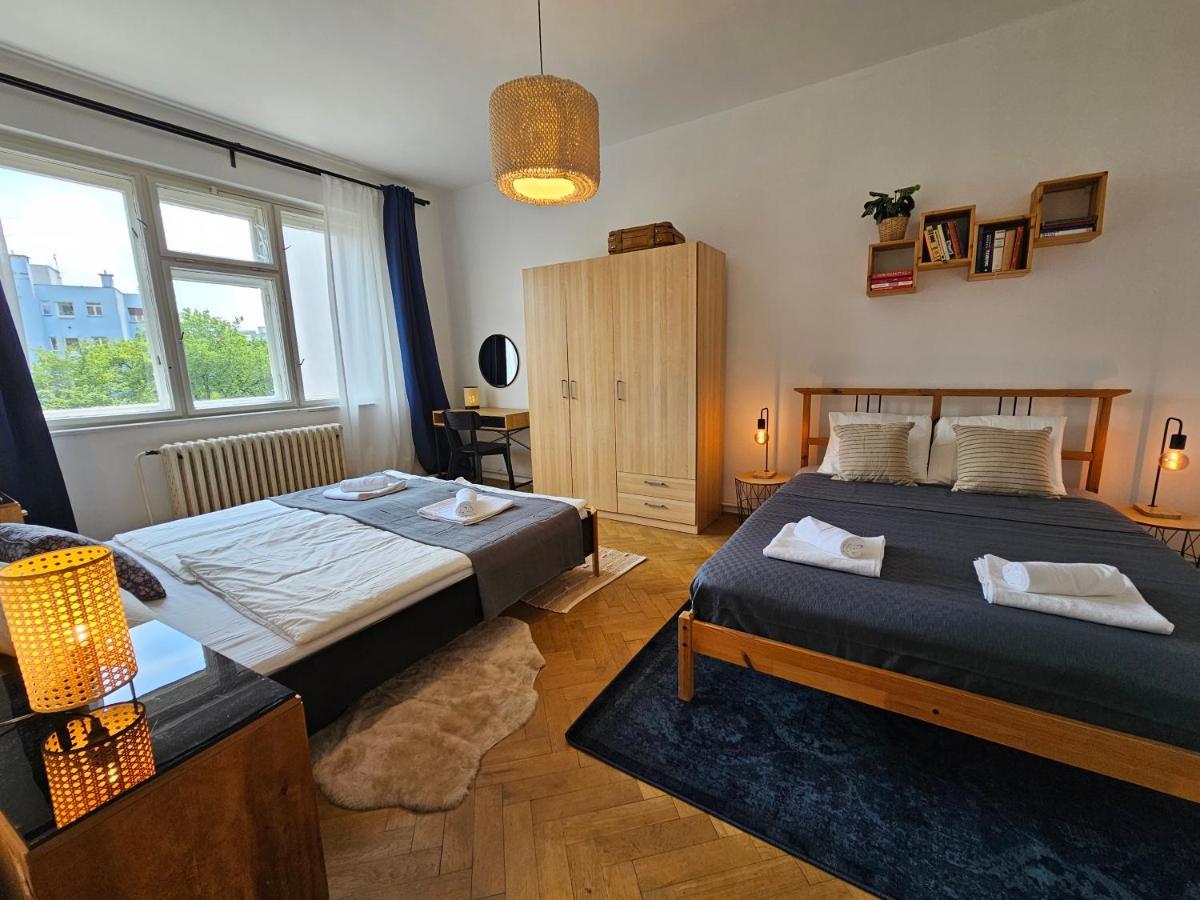Apartment Stone Square *