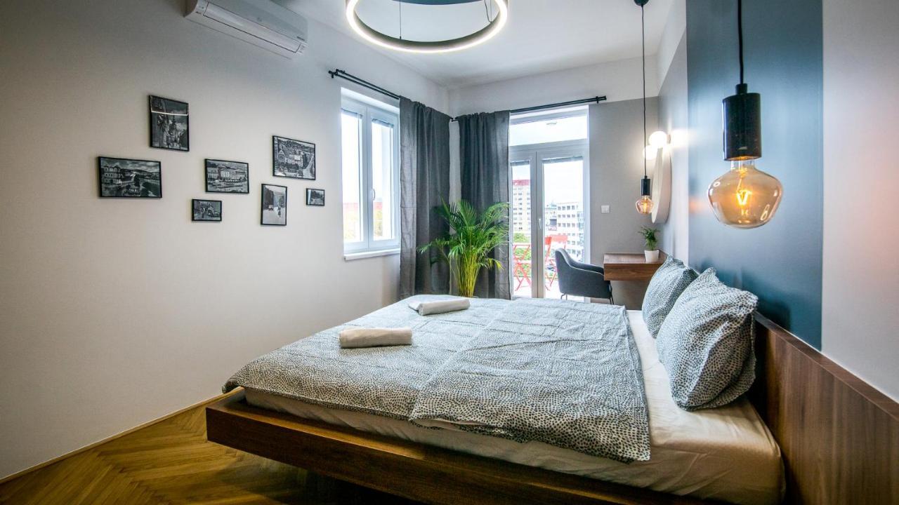 Center Terrace With Ac By Kovee Apartmán