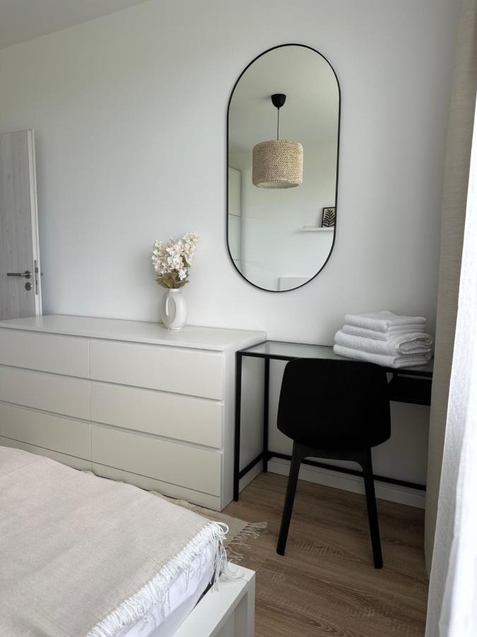 2 Apartment, New Building, Near Airport, Ovocne Sady, Apartmán *