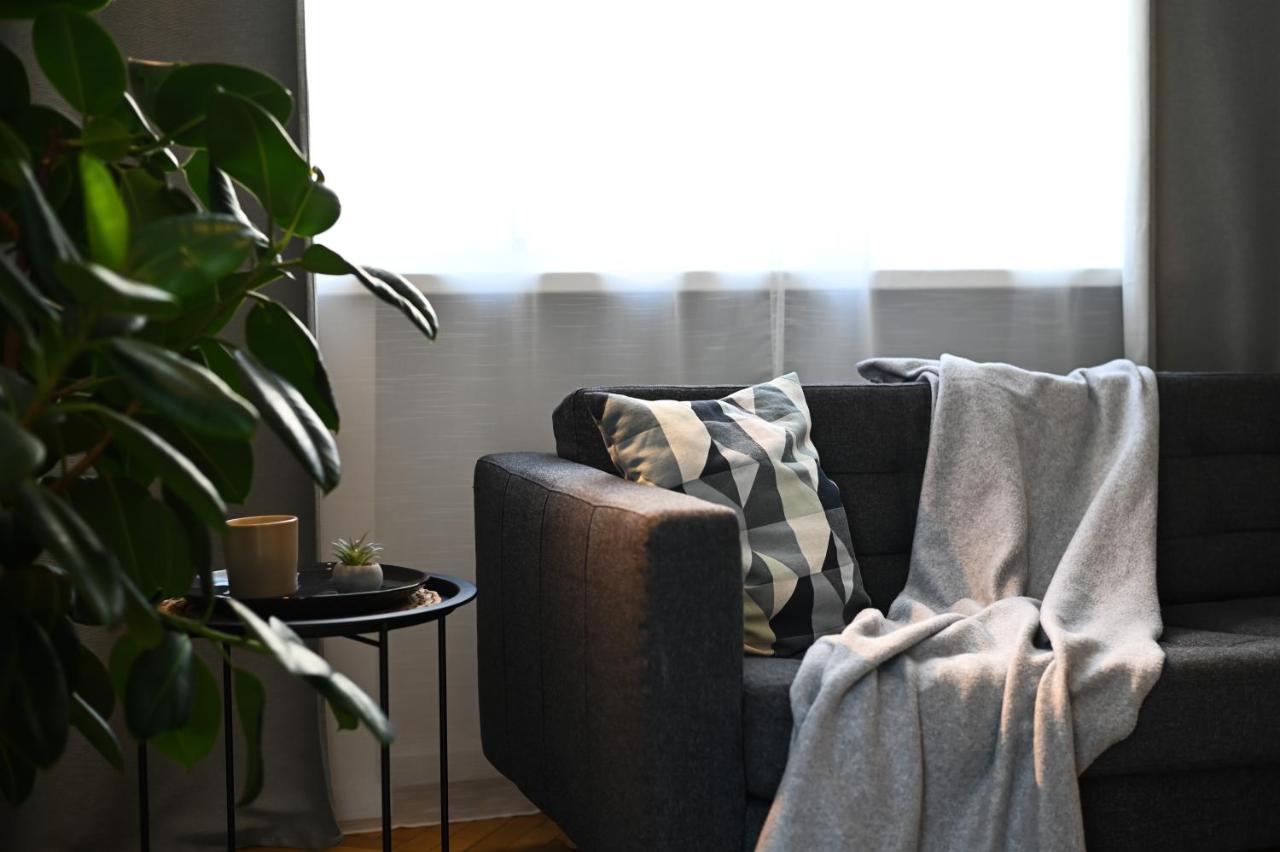 Center - Comfy & Modern Apartment
