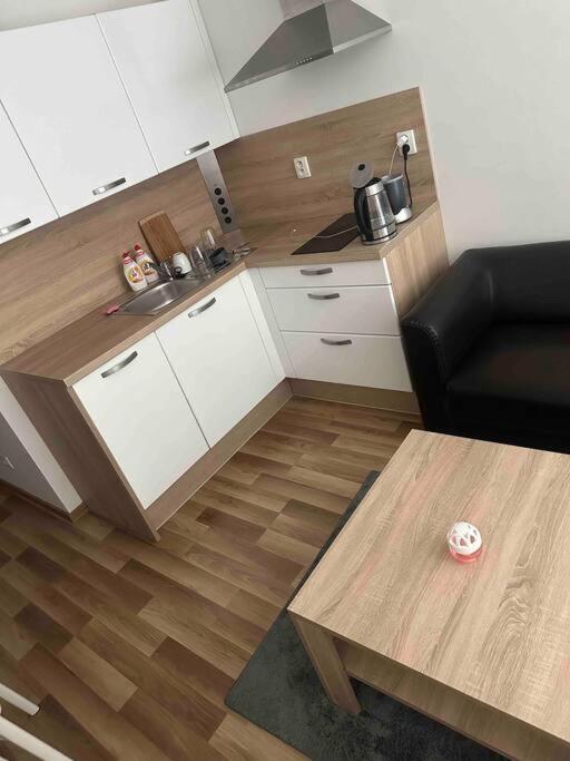 Apartment Centrum, Ahoj Park Apartments, 6floor With Balcony *