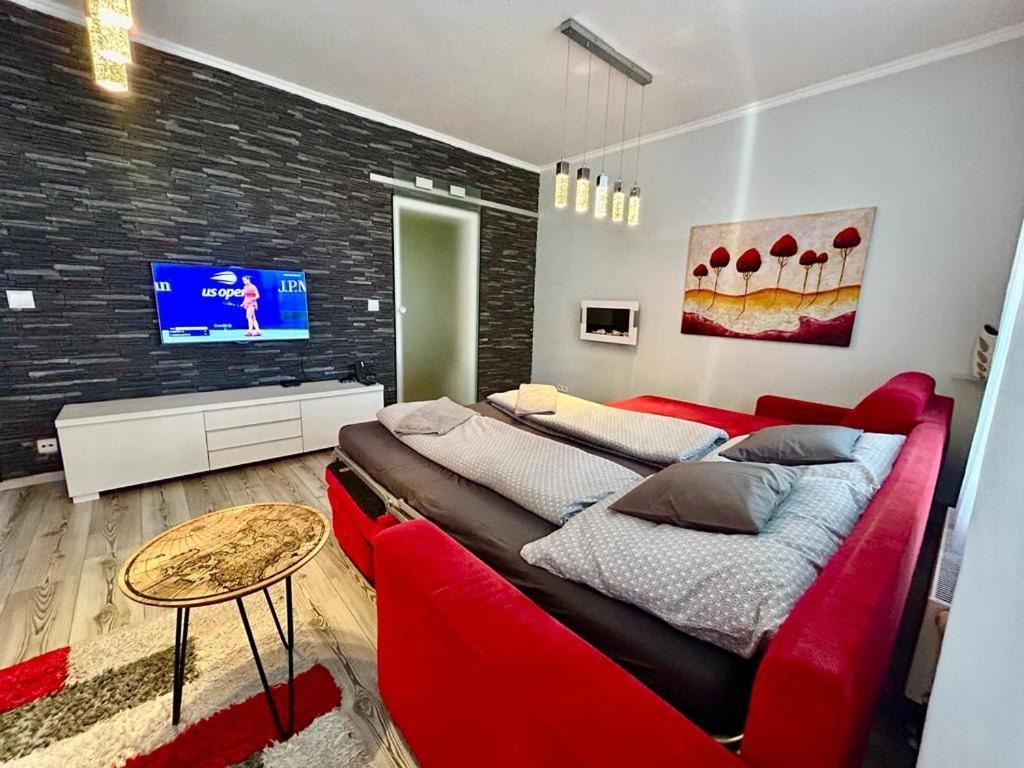 Apartment Apartmanik V Tichom Nadvori - Free Parking