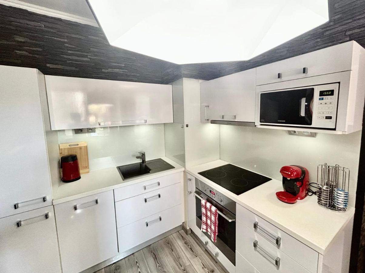 Apartment Apartmanik V Tichom Nadvori - Free Parking Bratislava