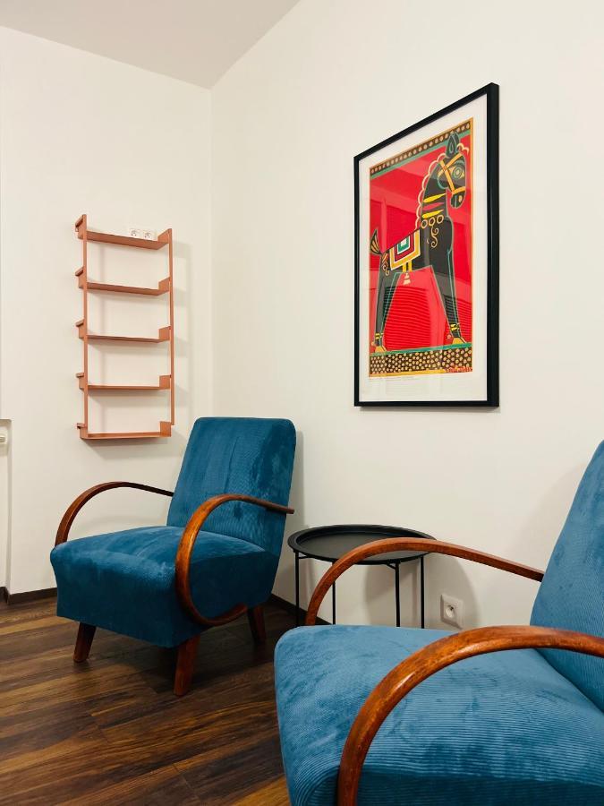 Appartamento Timeless Old Centre With 2 Bathrooms And Balcony Bratislava