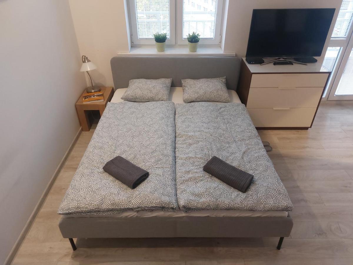 Utulny Apartman S Balkonom * Bratislava