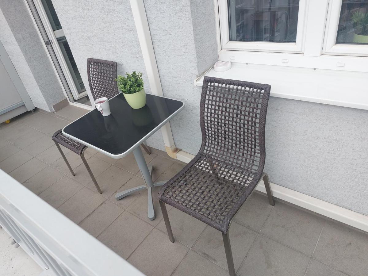 Utulny Apartman S Balkonom Bratislava
