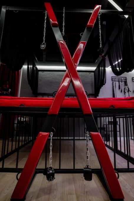 Bdsm V Bratislave -adults Only * Bratislava