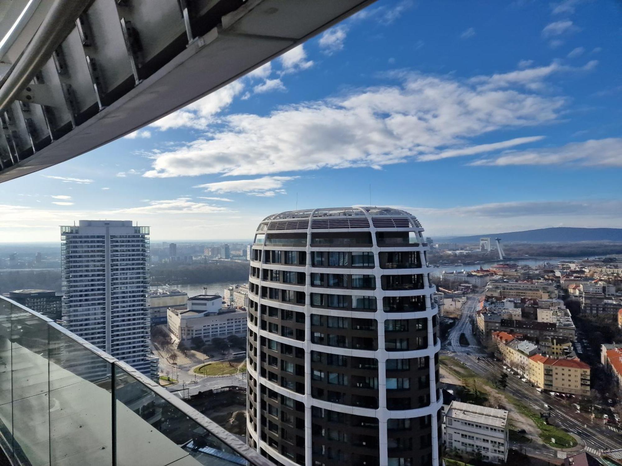 Blue Elegance Sky Park With Parking * Bratislava