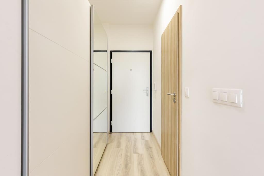 Apartment : Sporty Serenity Bratislava