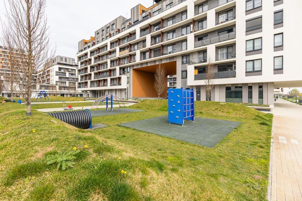 : Sporty Serenity Apartment Bratislava