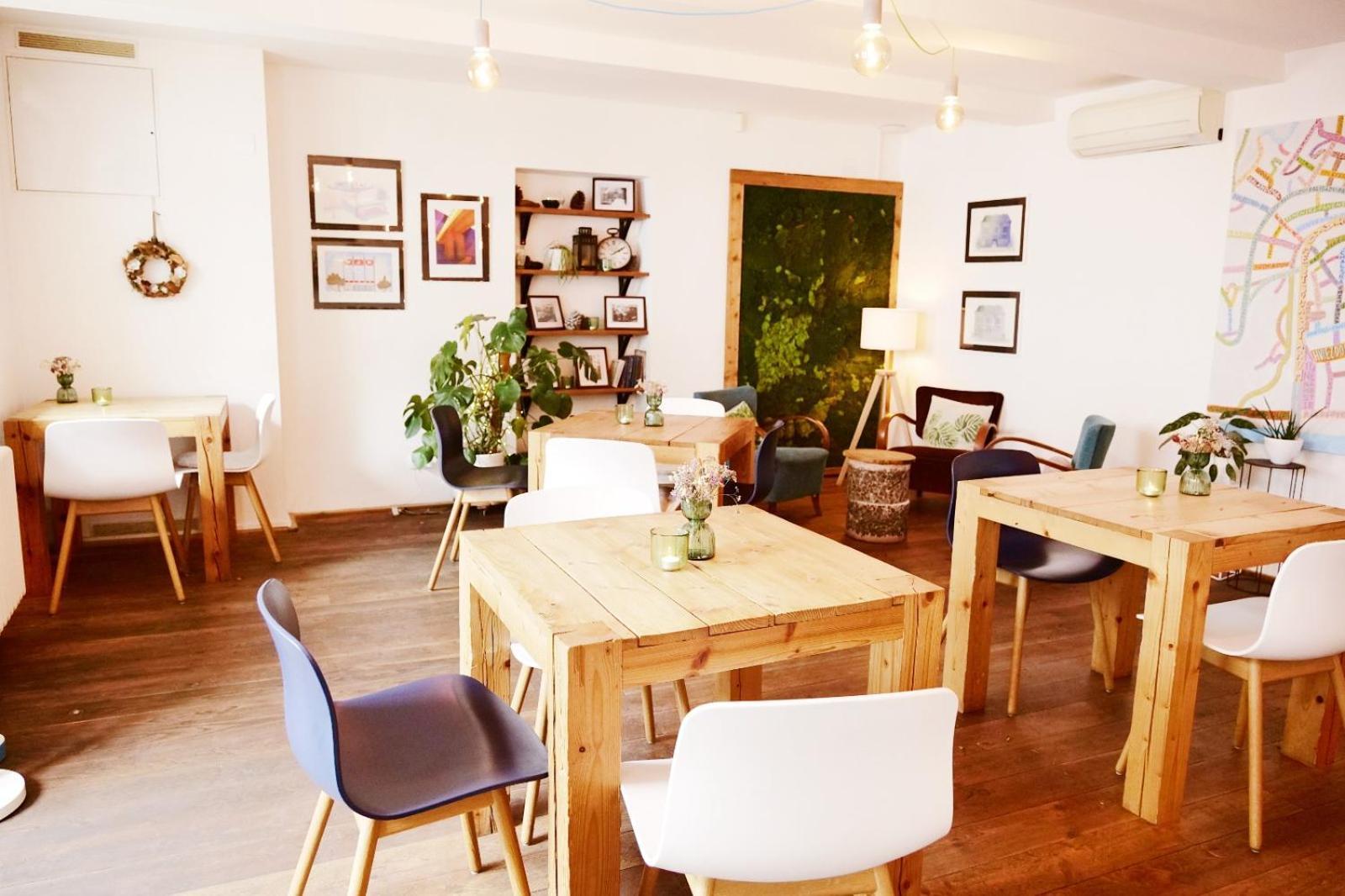 Hostel Schoendorf - Virtual Reception Bratislava