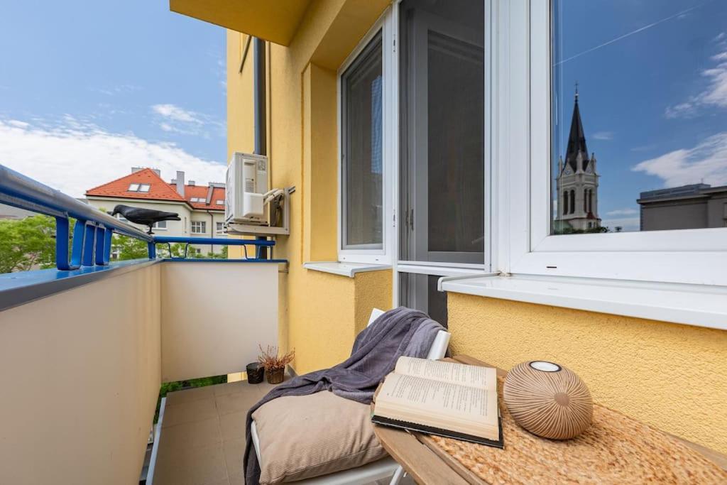 Sunny With Stunning View Apartment Bratislava