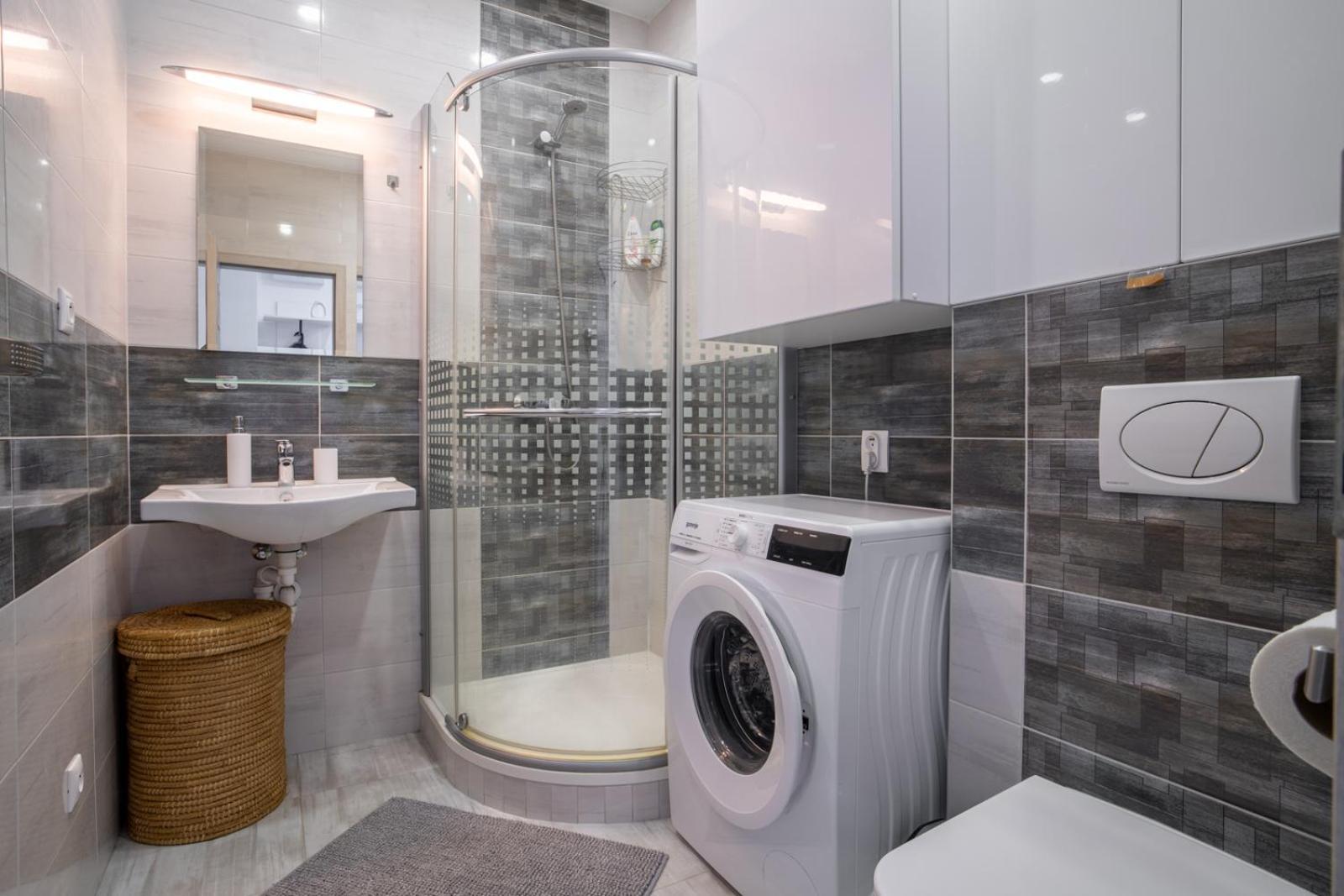 Apartment Karadzicova 15 Min To The Centre On Foot