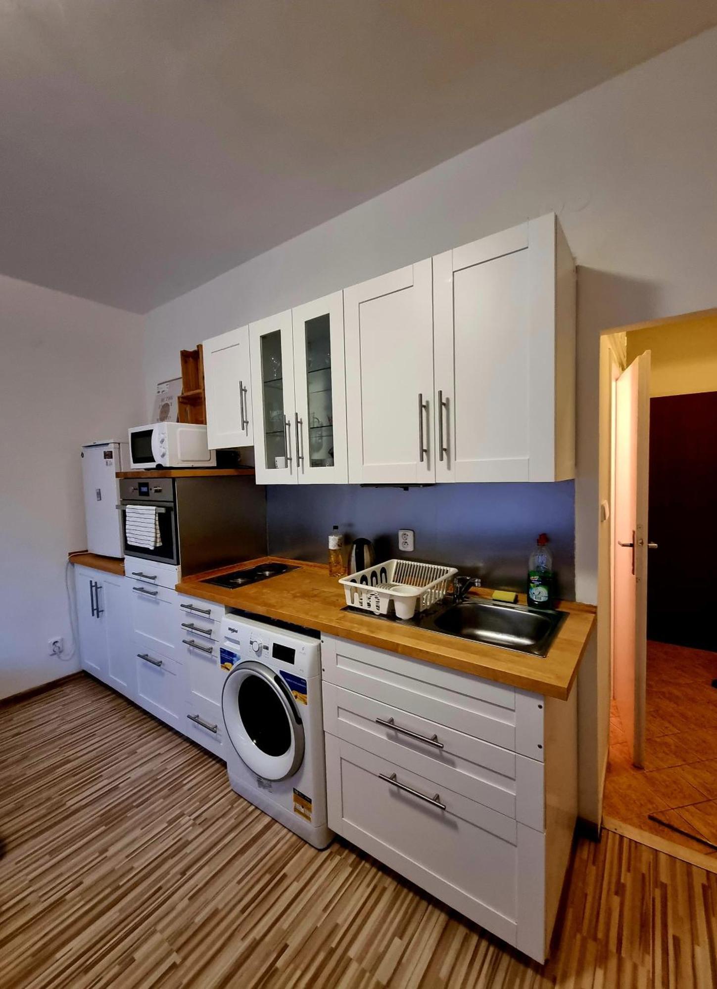 Center Quiet Cozy Apartment *