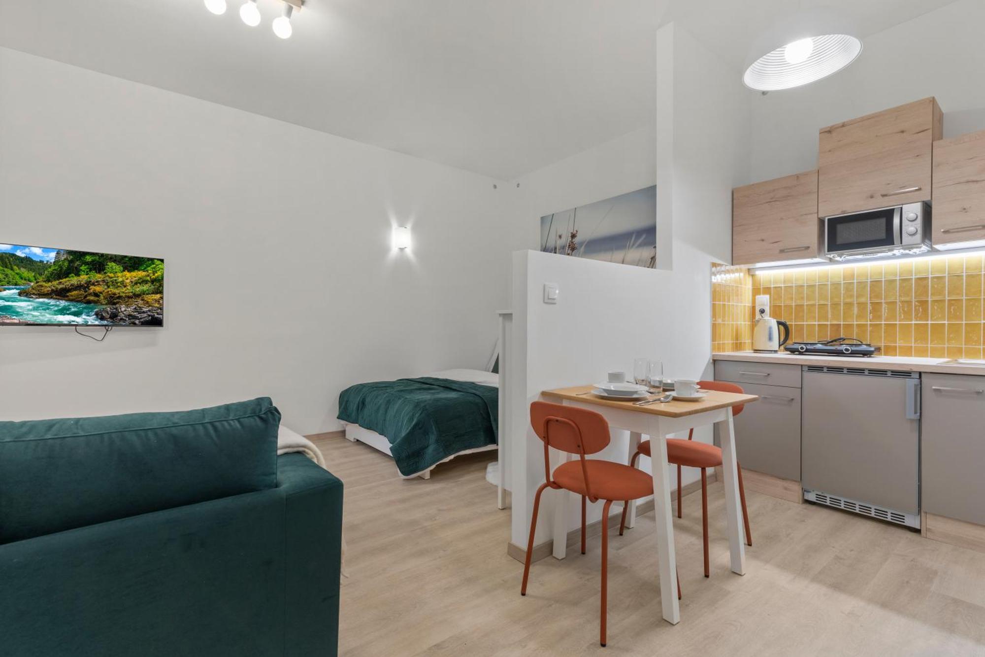 Apartment Garden Haven In Old Town Bratislava