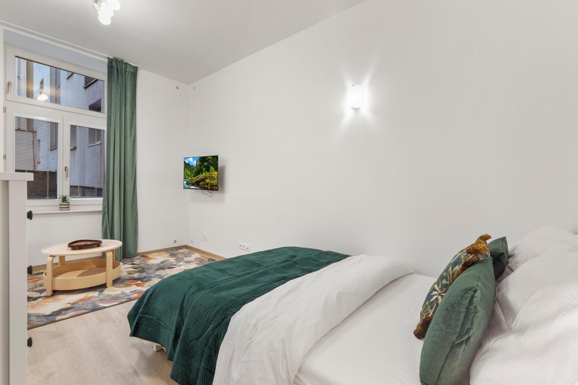 Garden Haven In Old Town Apartment *