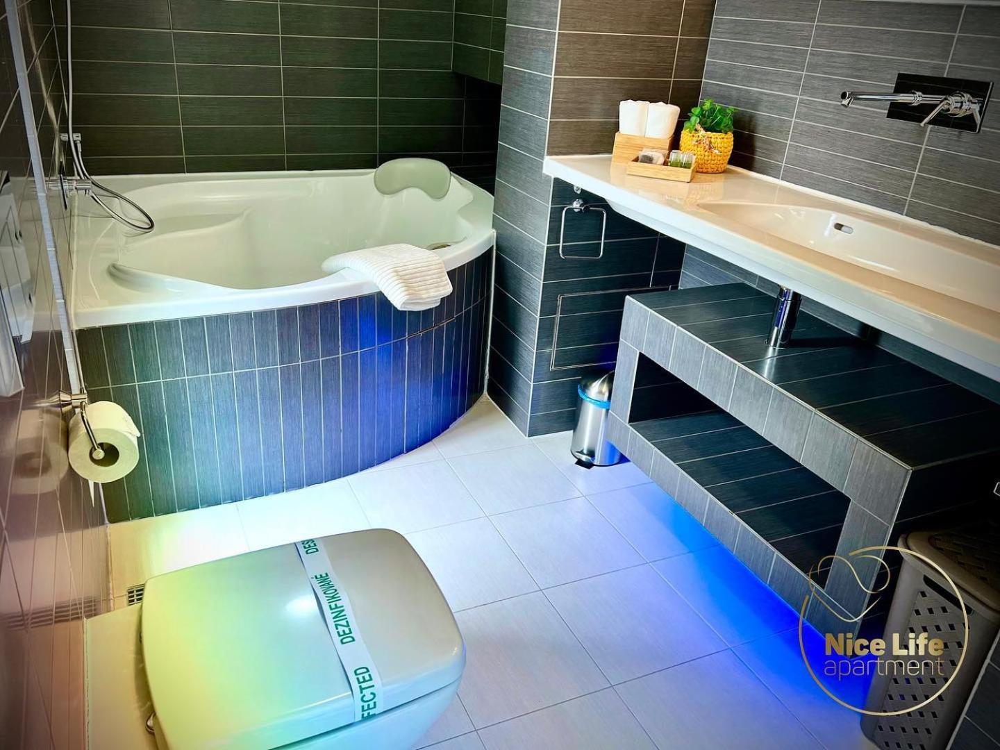 Life - Luxury In The Old Town. Apartment *