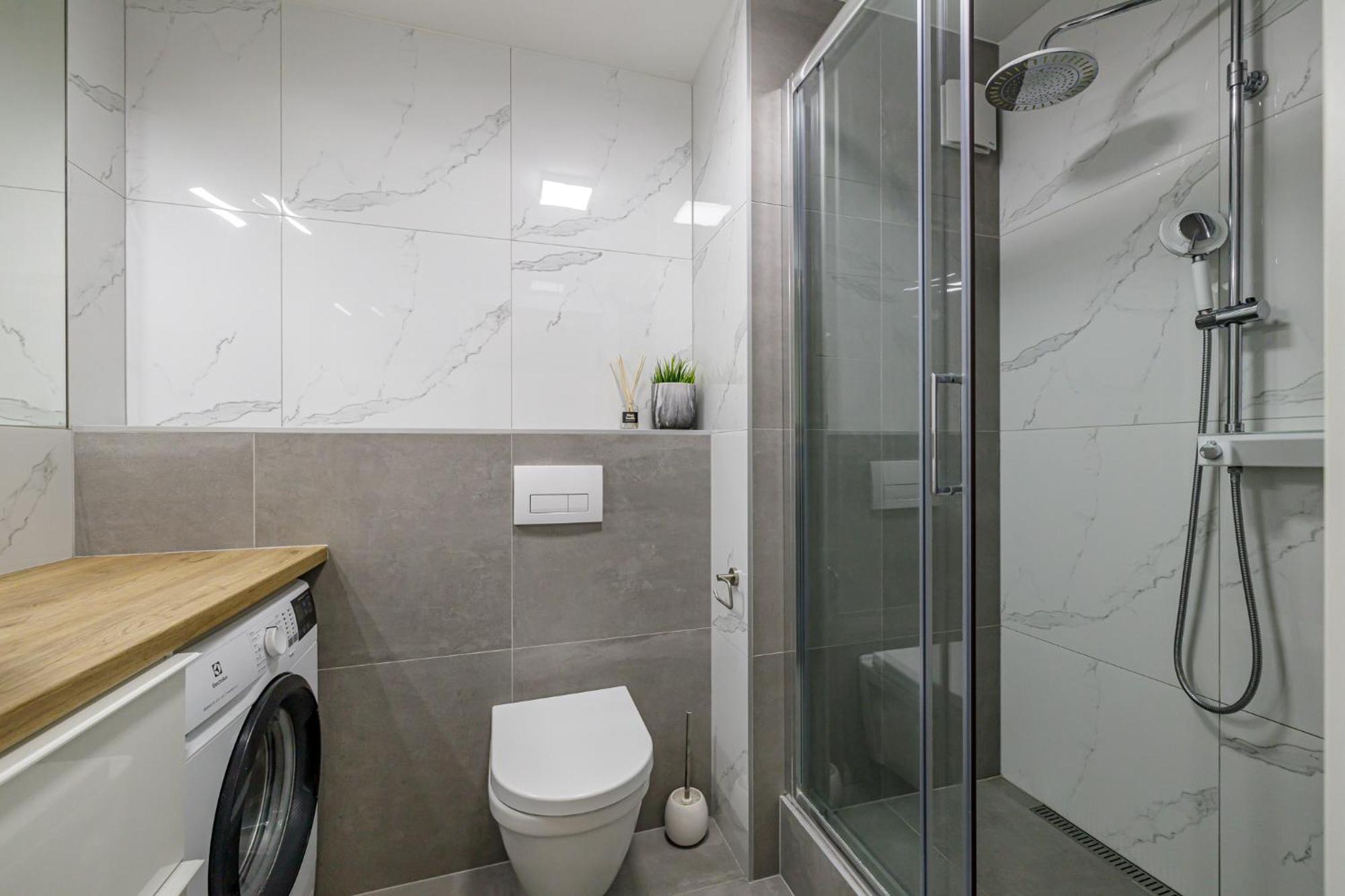 Apartment Ahoj Park, Terrace Vibes Studio, Private Parking *