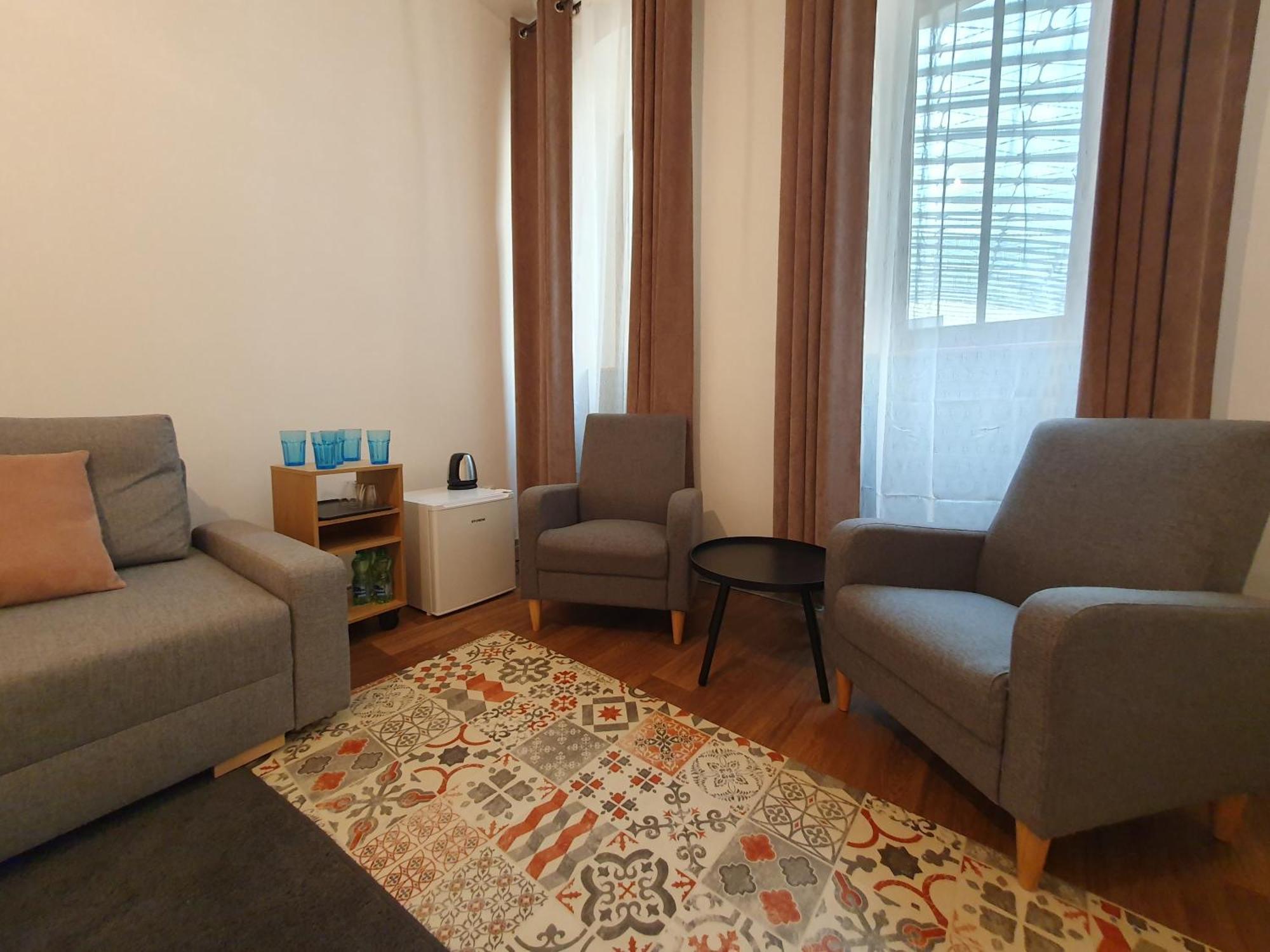 We Guest house *