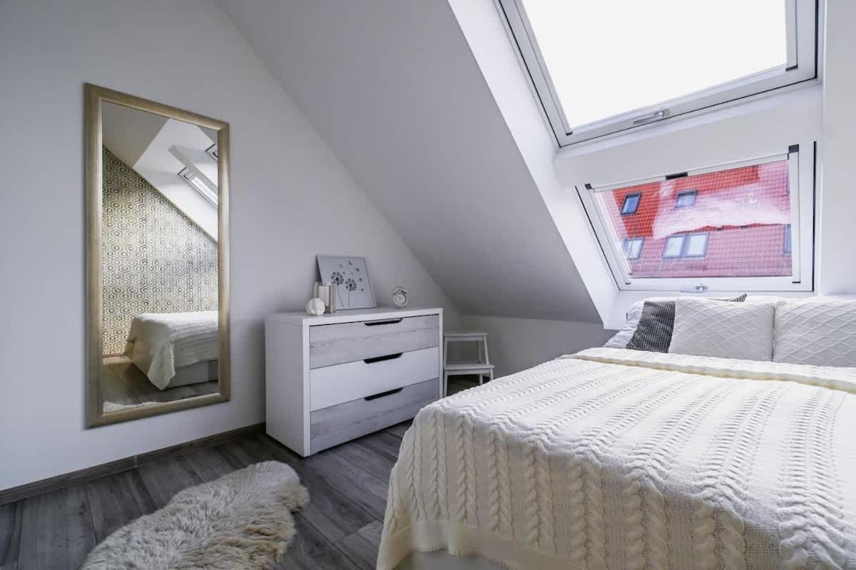 Luxury In The Center Apartment *