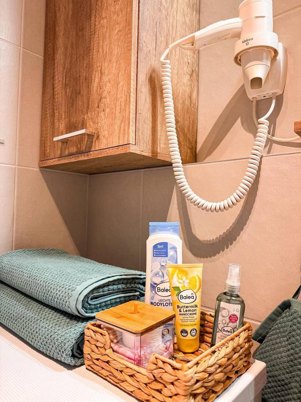 555 New & Fully Equipped With Free Garage Apartment Bratislava