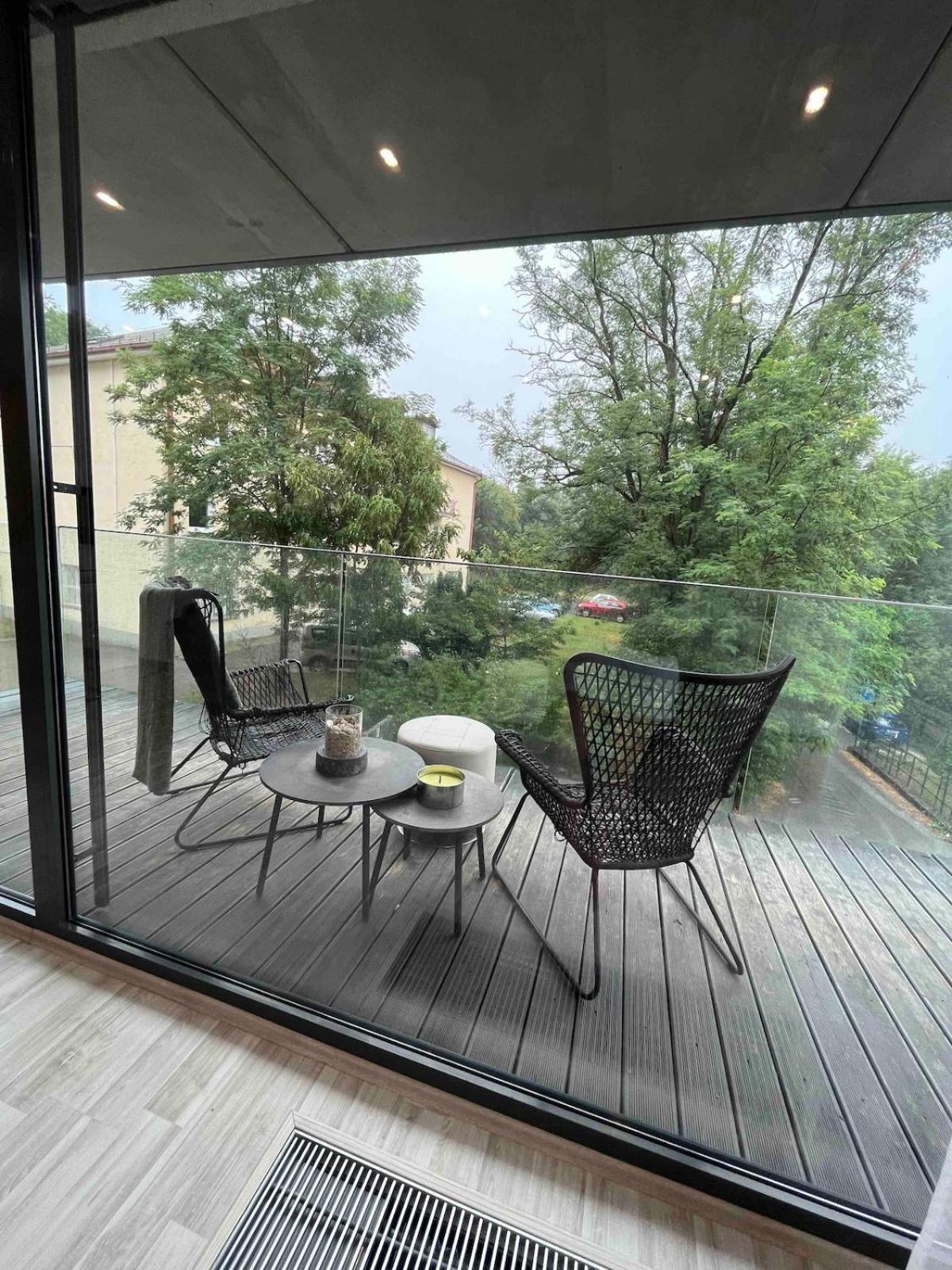 Lovely For 6guest Forest Park 10minutes From Center Apartment *