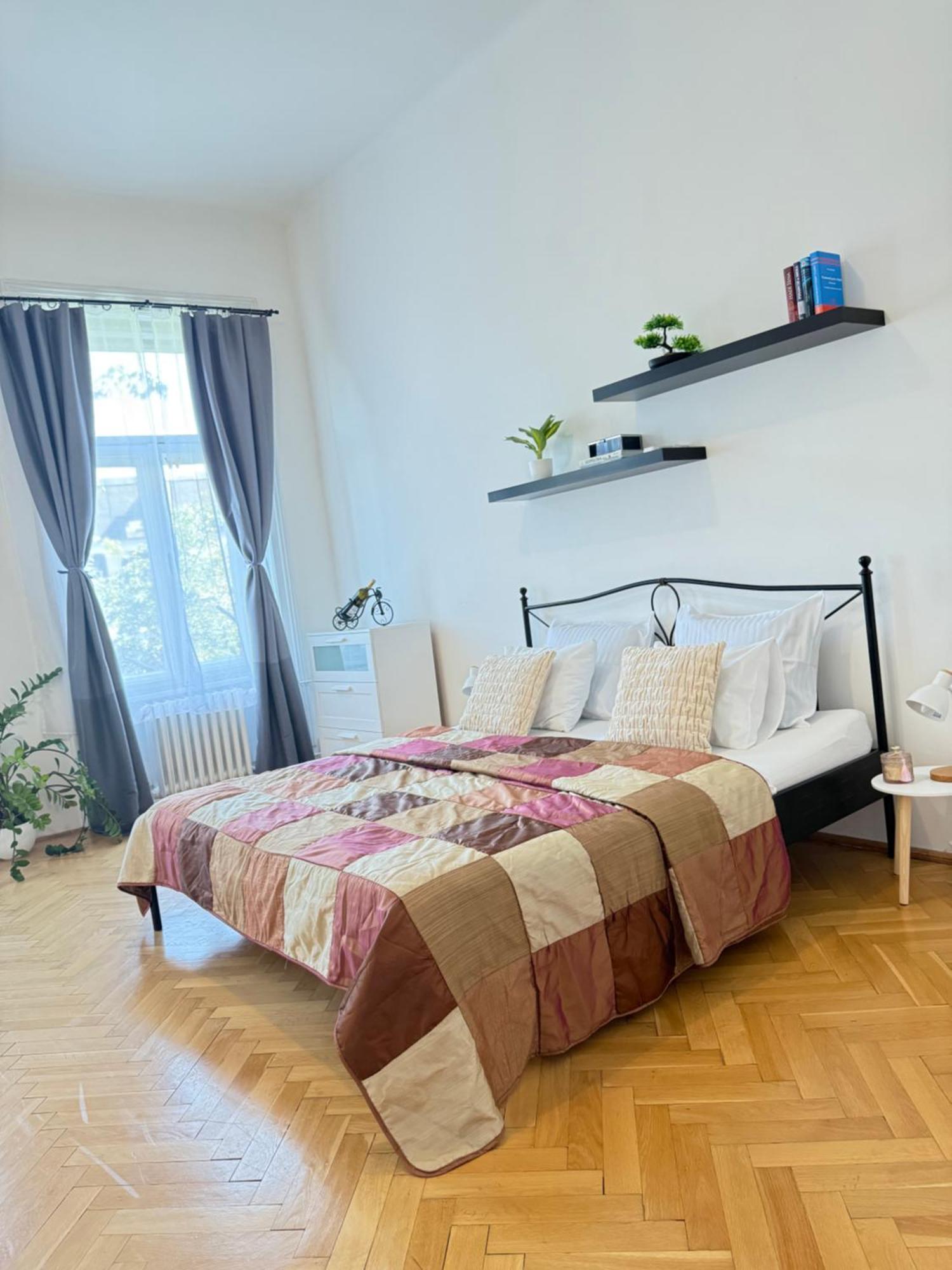 Appartamento Hviezdoslav Square, The Historic Heart Of *