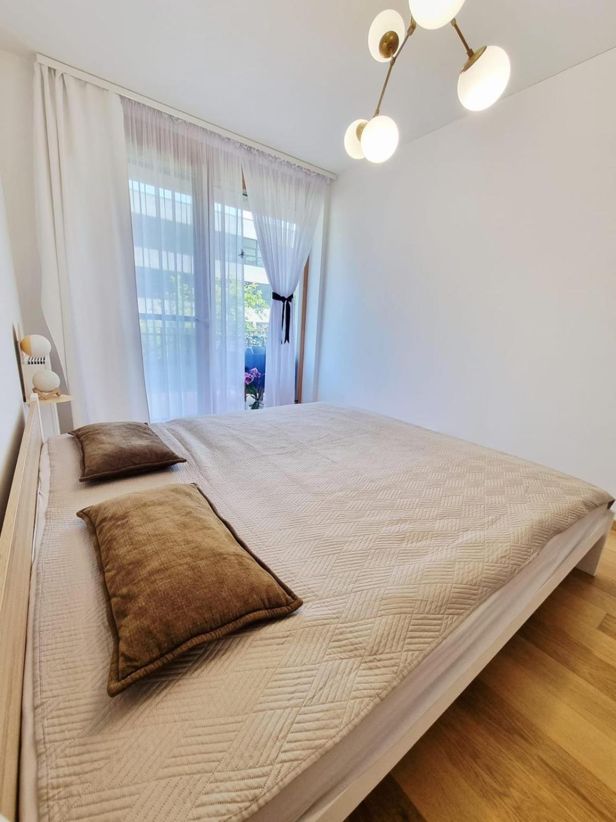 With Terrace And Free Parking Apartment