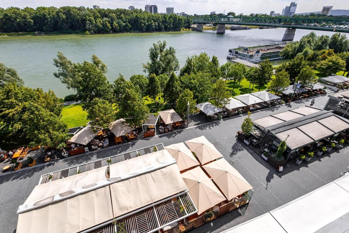 Apartment Adm Promenade - Parking