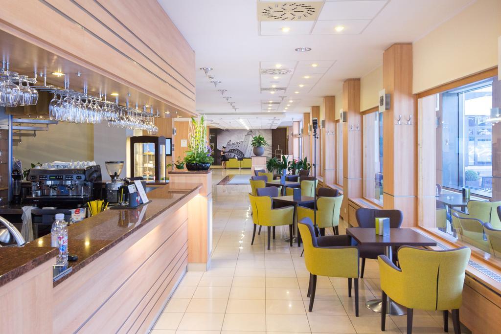 Hotel Bratislava 4*