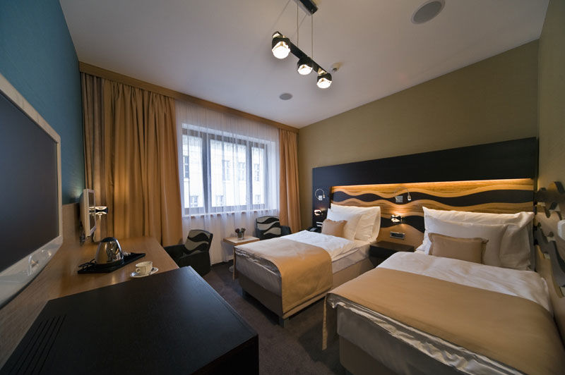 Danubia Gate Hotel 4*