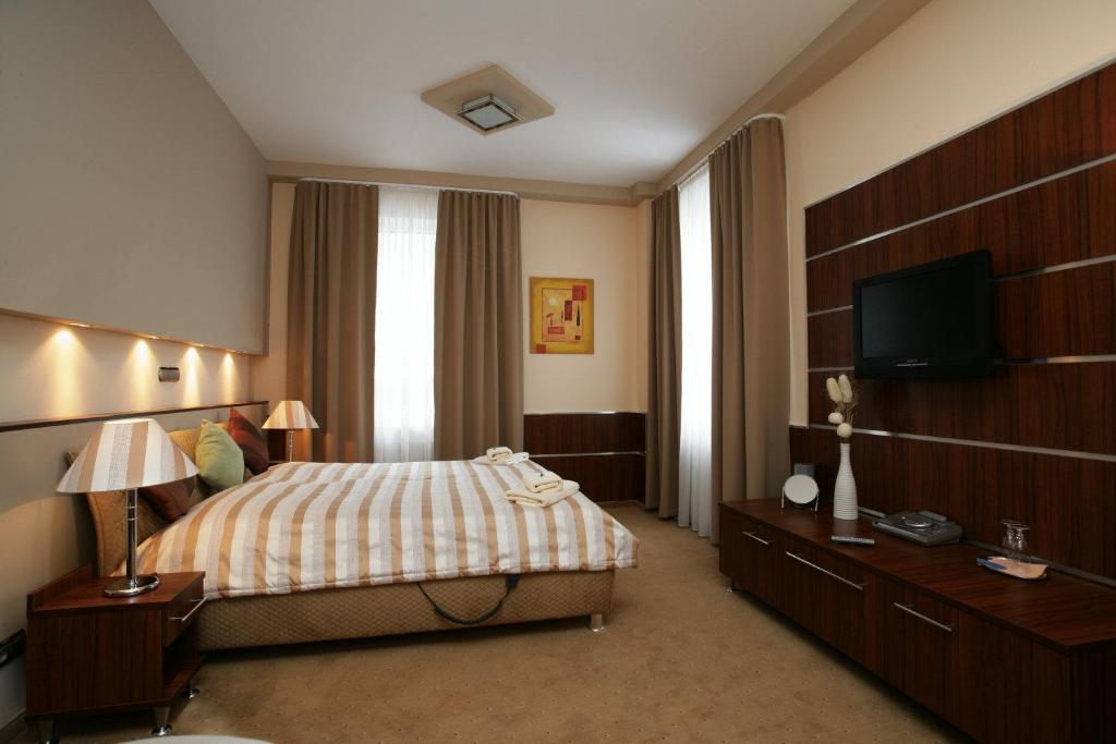 Hotel Medium