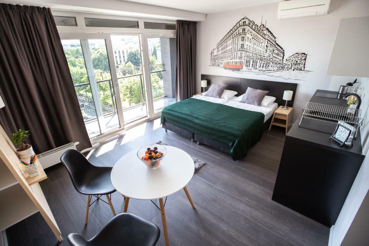 Restart Apartment *