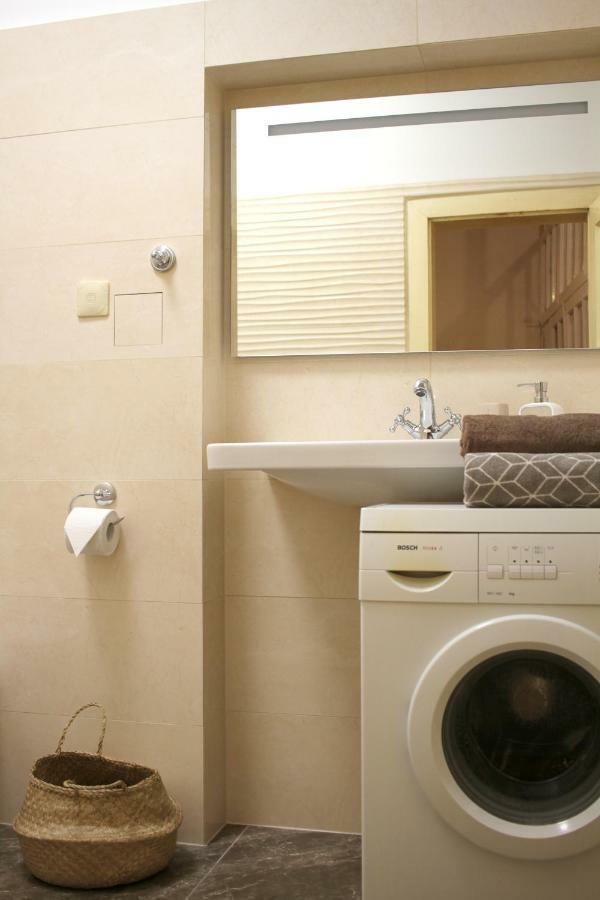 Apartment Paul's Palace - Absolute Center! Bratislava