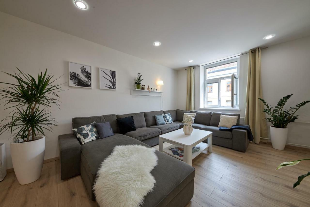 Le Monde - Amazing 5bdr In Downtown Bratislava