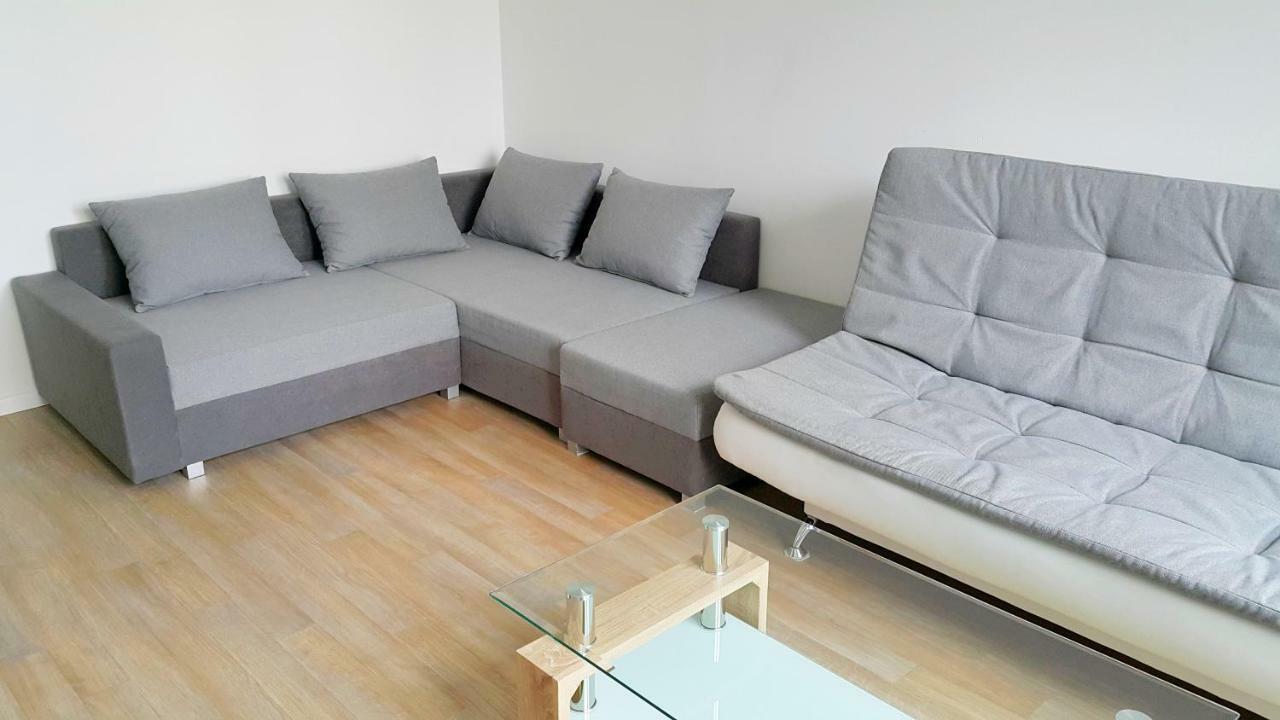 Elegant Mileticova, Free Parking *