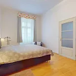 Central Apartmany Biela Street