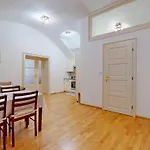Central Apartmany Biela Street