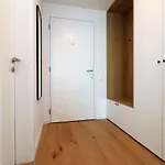 Sky Park New 1-Bedroom Apartment