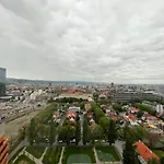 Stylish Condo With Stunning View Possibility Of Parking