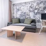 Apartments By Pyramide: Sylvestr