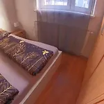 Wanderstay Apartment In The Heart Of Bratislava