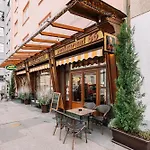 Skau 1 Old Town Family & Business Apartment Free Parking