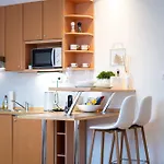 Best Location Apartment Air-Conditioned